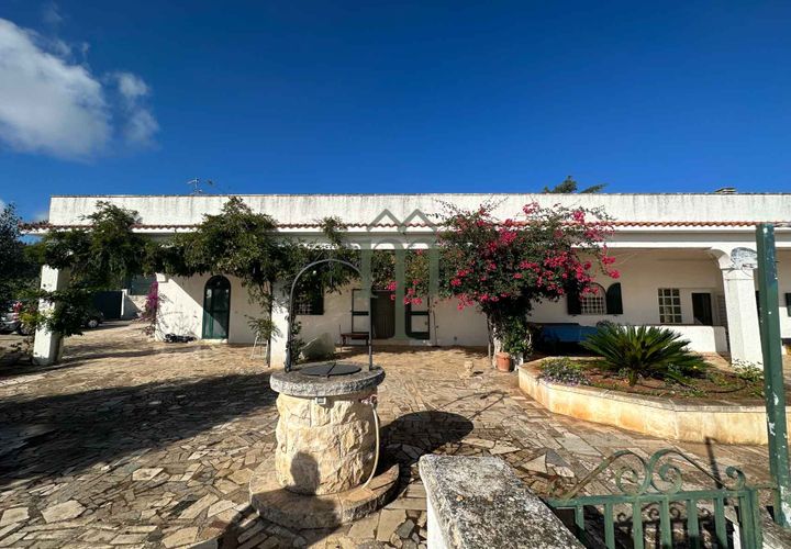 Villa a Ostuni, Brindisi, Ostuni - € 450.000 | Ref: Villa Campanile - foto 1